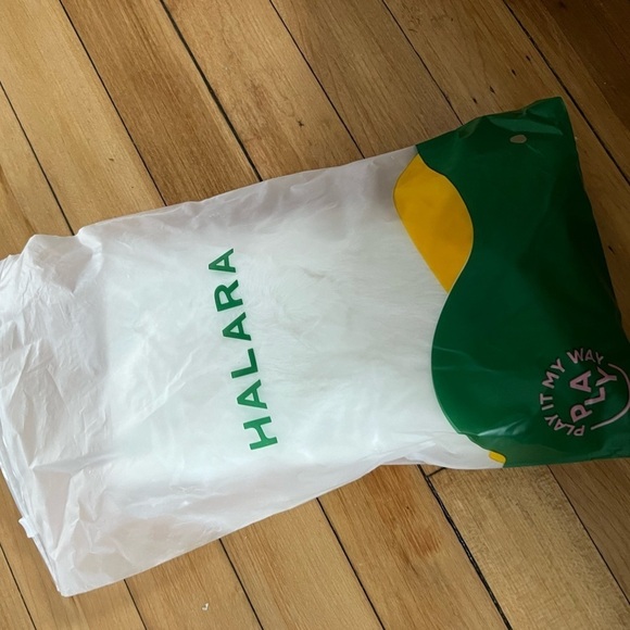 Halara Play It My Way White Colorful Button Scarves Brand New - Picture 5 of 7